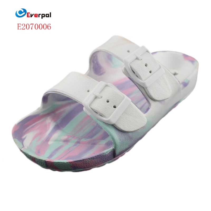 Waarom zijn camouflageslippers de perfecte keuze voor tieners?