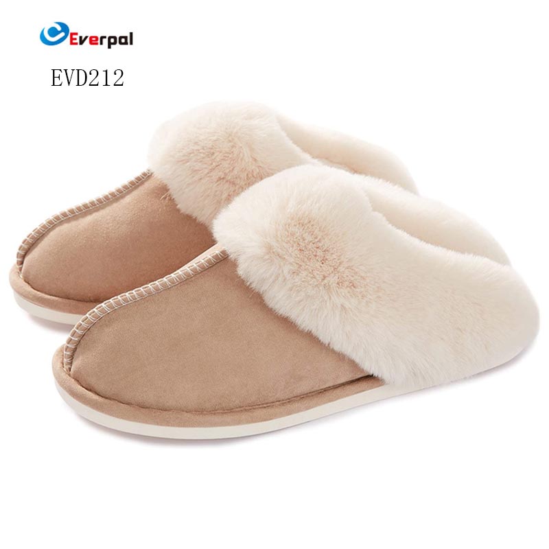 Fuzzy pantoffels voor dames